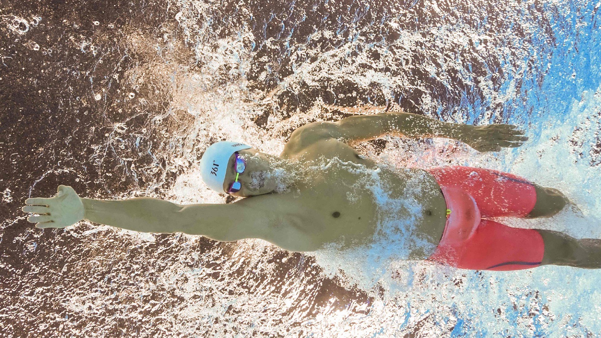 西甲国家德比之夜，莫兰特关键战不手软