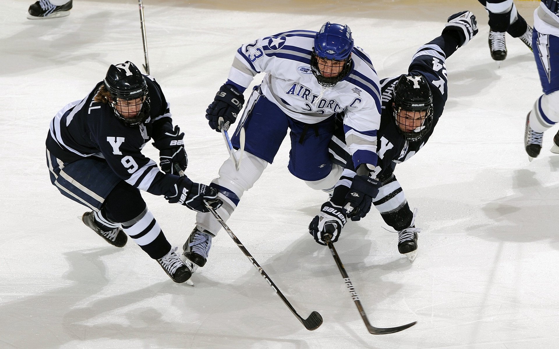 联合杯的星火，美网的燎原，梅德韦杰夫如何用逆转点燃赛场灵魂